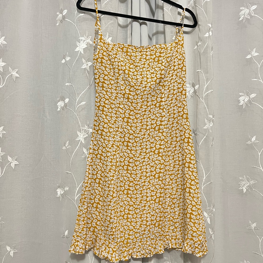 Brand new Petite Studio Sadie dress